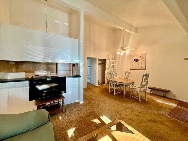 property at 165 Old Mammoth Rd