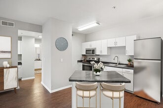 Crestone in Aurora, CO - Building Photo - Building Photo