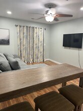 24940 Butterchurn Rd, Unit B in Wildomar, CA - Building Photo - Building Photo