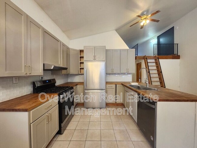 property at 10322 Chain of Rock St