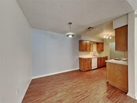 1114 Landsdale Ln in Fort Worth, TX - Building Photo - Building Photo