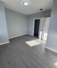 413 E Main St in Bridgeport, CT - Building Photo - Building Photo