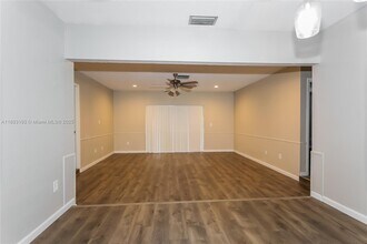 3013 SE Banyan St in Stuart, FL - Building Photo - Building Photo