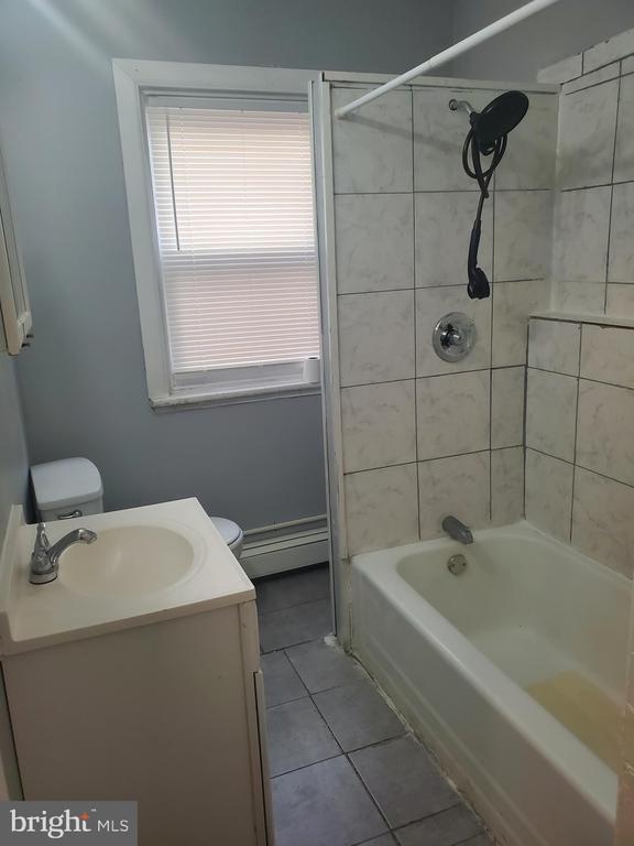 property at 489 W Hanover St