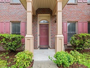 300 Early Harvest Ct in Harvest, AL - Building Photo - Building Photo