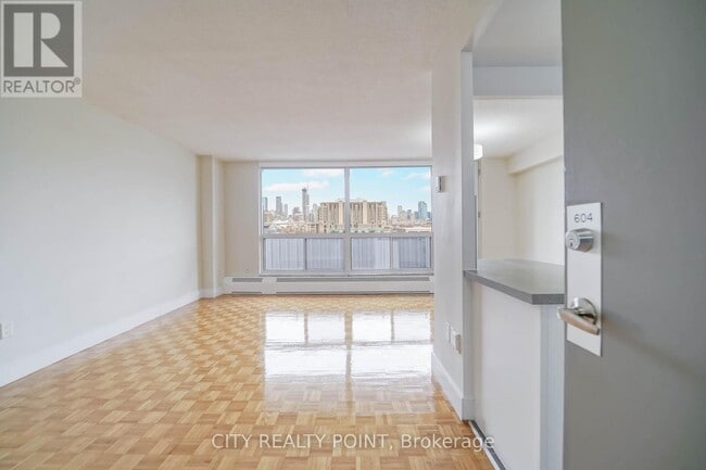 666 Spadina Ave. in Toronto, ON - Building Photo - Building Photo