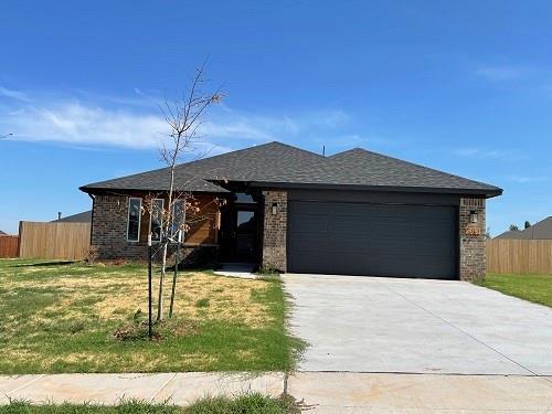 283 Renee Dr in Blanchard, OK - Building Photo