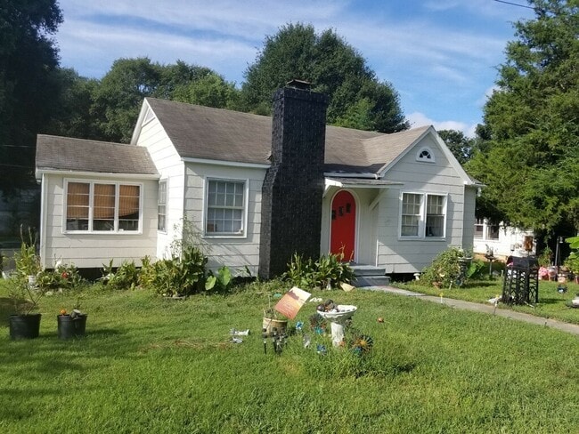property at 1301 Cloninger Ave