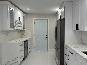 3609 SW 23rd St in Fort Lauderdale, FL - Building Photo - Building Photo