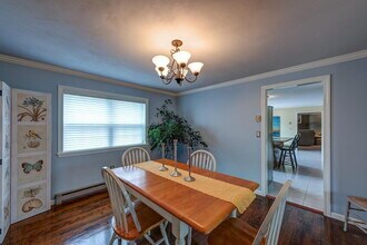6 Erik Dr in Dover, NH - Building Photo - Building Photo