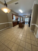 1013 Dickenson Ave in Mobile, AL - Building Photo - Building Photo