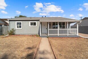 1222 Florence Ave in Colorado Springs, CO - Building Photo