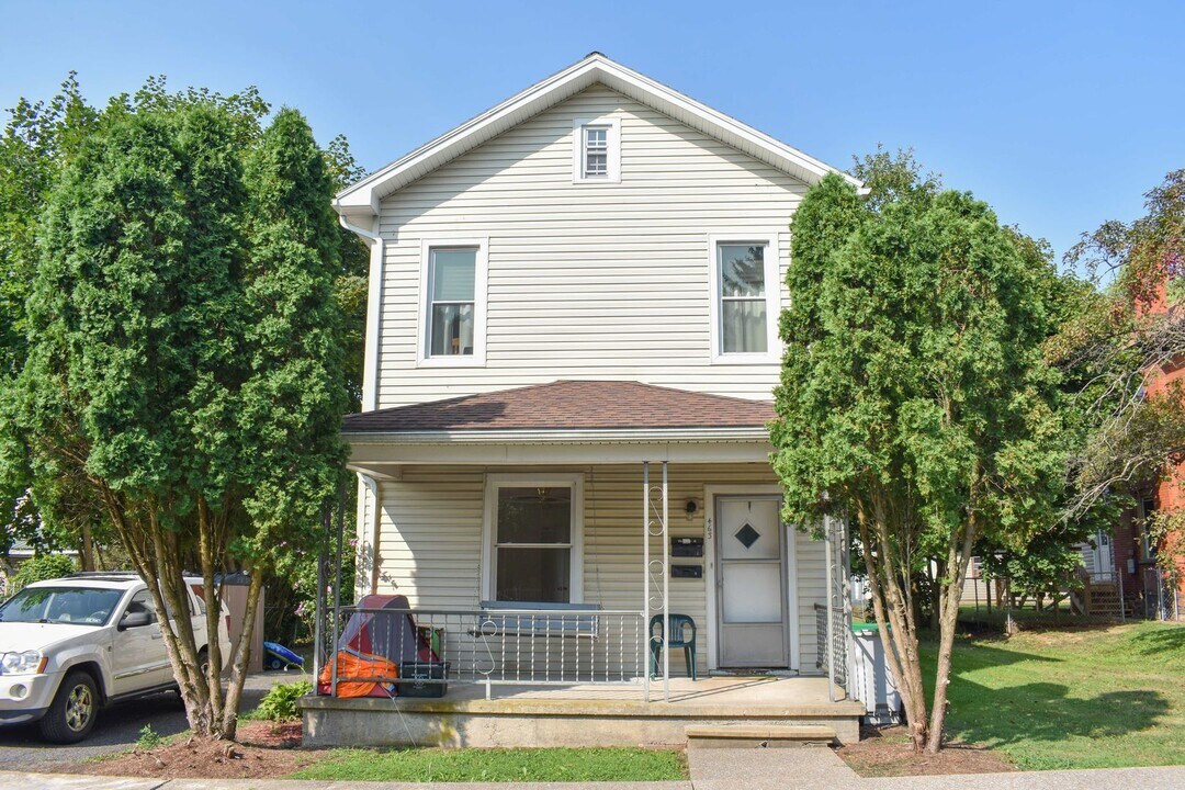463 S Fairview St in Lock Haven, PA - Building Photo