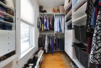 360 W 2nd St, Unit # 5 in Boston, MA - Building Photo - Building Photo