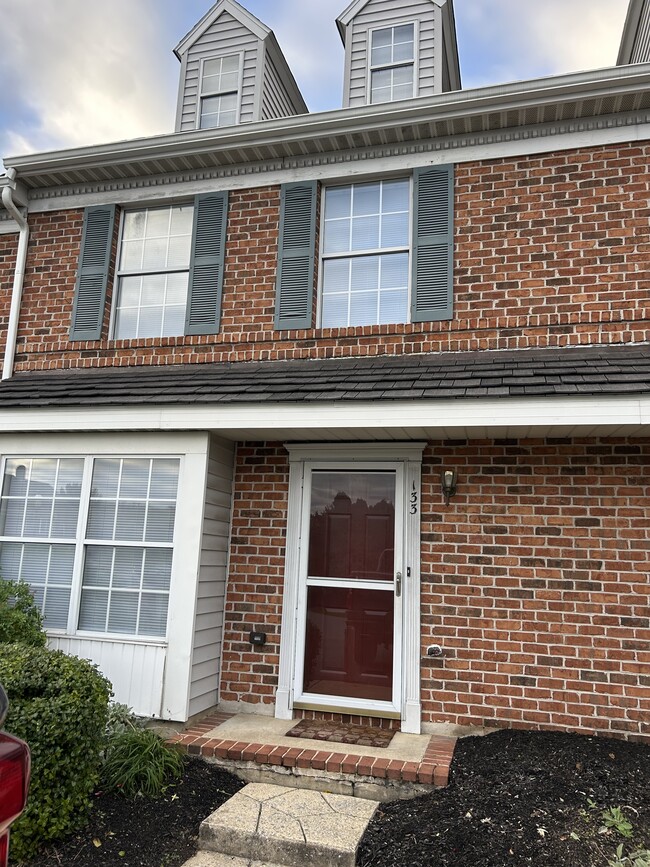133 Delancy Pl