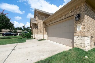 18102 Humber River Ln in Houston, TX - Building Photo - Building Photo