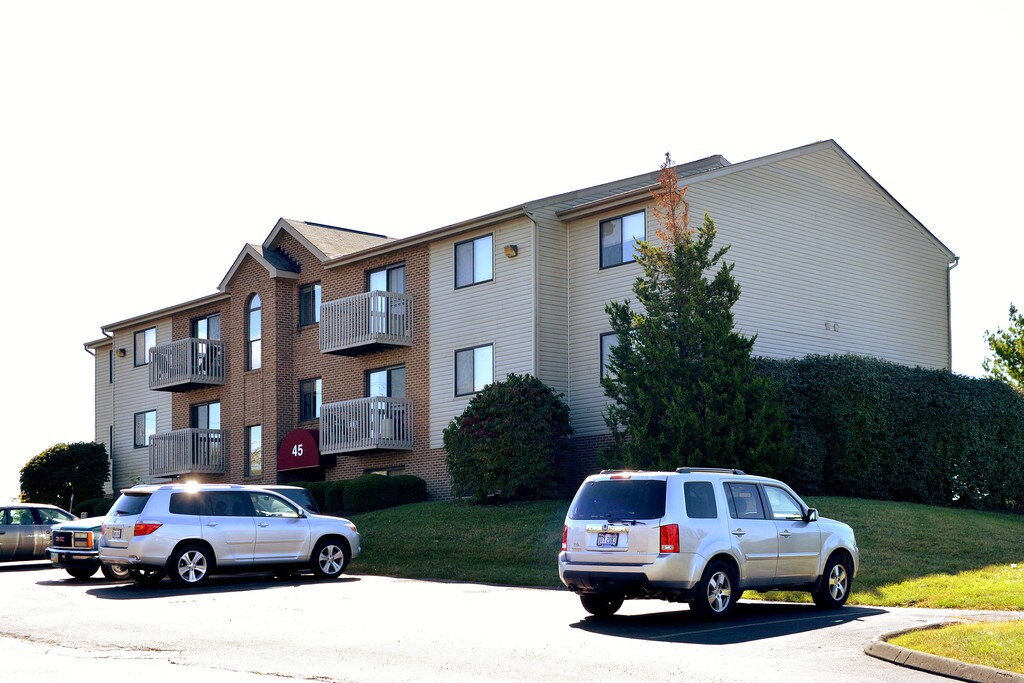 Meadow View South Apartments Springboro, OH Apartments For Rent