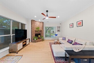 6300 Needham Ln in Austin, TX - Building Photo - Building Photo