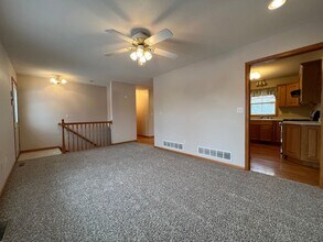 4490 29th St SE in Rochester, MN - Building Photo - Building Photo
