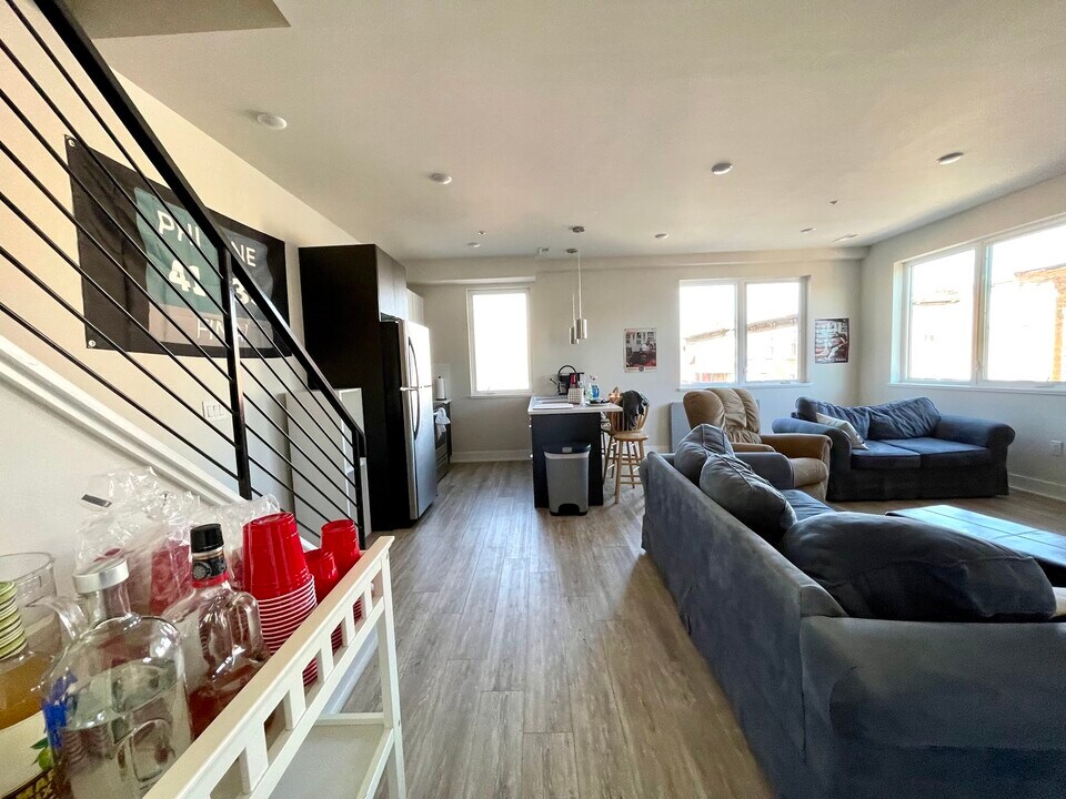 1632 Cecil B Moore Ave Photo