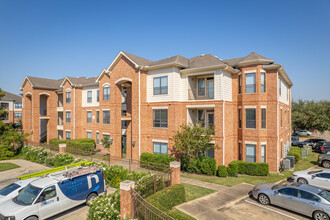 The Fountains at Almeda in Houston, TX - Building Photo - Building Photo