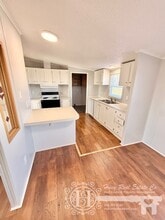 2008 Burnett Church Rd in Graham, NC - Foto de edificio - Building Photo