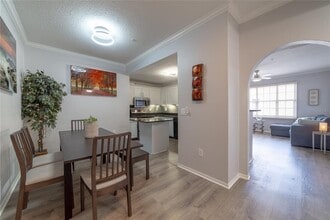 501 Knights Run Ave in Tampa, FL - Foto de edificio - Building Photo