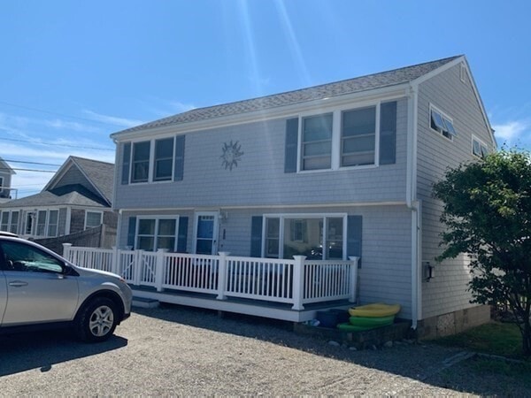 property at 8 Emerson St