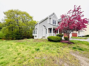 90 Indian Ridge Terrace in Westford, MA - Building Photo - Building Photo