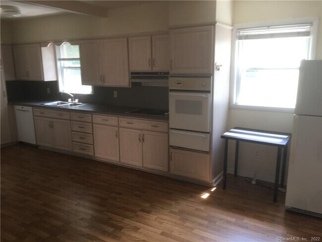 95 Nicoll St-Unit -1 in New Haven, CT - Building Photo - Building Photo