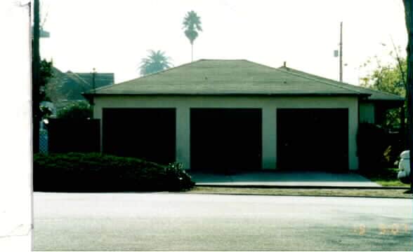 424 Marshall Way in Alameda, CA - Foto de edificio - Building Photo
