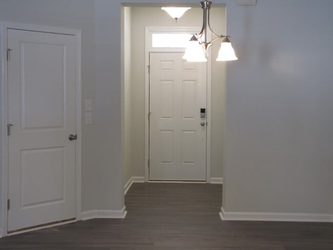 851 Bristol Bridge Dr in Cary, NC - Building Photo - Building Photo