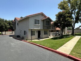 9940 Highland Ave in Rancho Cucamonga, CA - Building Photo