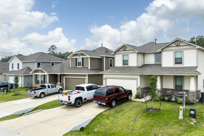 Cedar Crossing in Conroe, TX - Building Photo - Building Photo