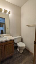 1299 Vondelpark Dr in Colorado Springs, CO - Building Photo - Building Photo