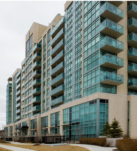 The Rowe Condominiums in Whitby, ON - Building Photo - Building Photo