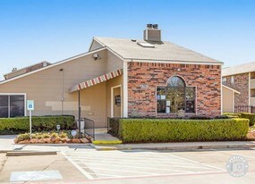 Low Income Dallas County Apartments For Rent Tx Meadows At Ferguson Apartments