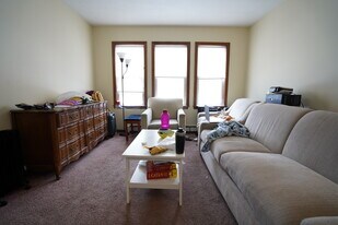 29 Colborne Rd in Boston, MA - Building Photo