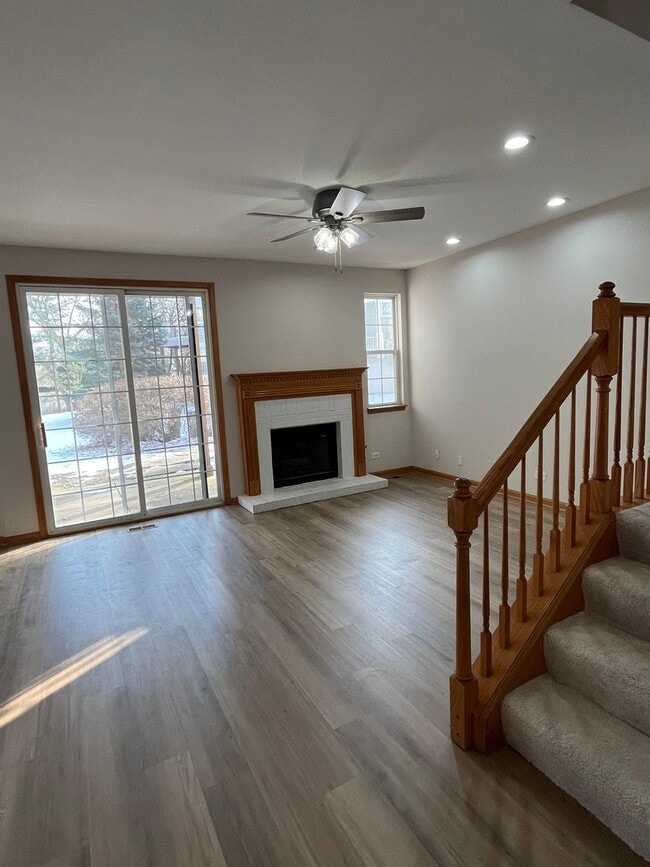 2505 Palazzo Dr in Buffalo Grove, IL - Building Photo - Building Photo