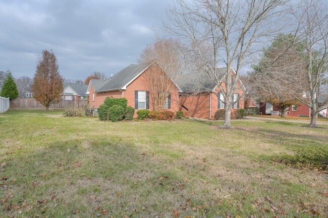 313 Brewster Ct in Murfreesboro, TN - Building Photo - Building Photo