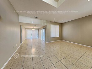 17604 Esprit Dr in Tampa, FL - Building Photo - Building Photo