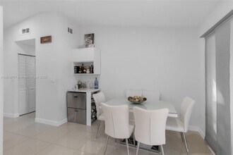 4456 SW 136th Pl in Miami, FL - Building Photo - Building Photo