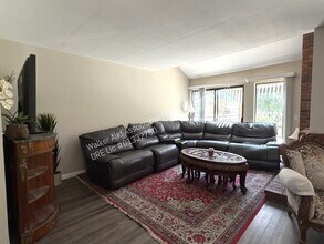 1414 Oakridge Park Rd in Santa Maria, CA - Building Photo - Building Photo