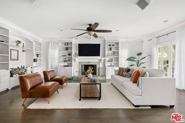 property at 11217 Kling St