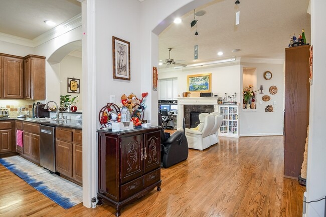 7608 Janak Dr