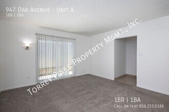 947 Oak Ave in Carlsbad, CA - Building Photo - Building Photo