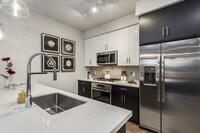 Building Photo - Broadstone Roosevelt Row Apartments in Phoenix, Arizona