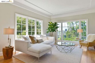 4121 Greenwood Ave in Oakland, CA - Building Photo - Building Photo
