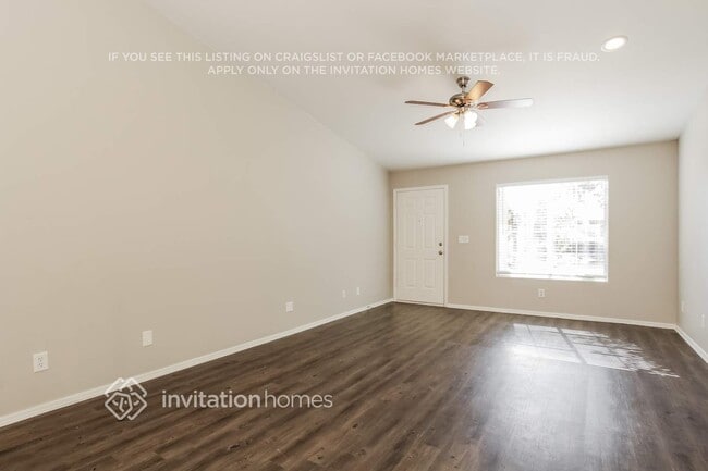 2602 E Helena Dr in Phoenix, AZ - Building Photo - Building Photo