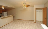 Charlotte Court Apartments photo'